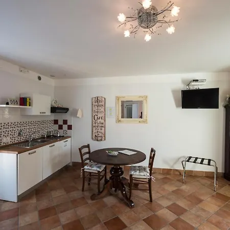 شقة فندقية La Pera Bugiarda